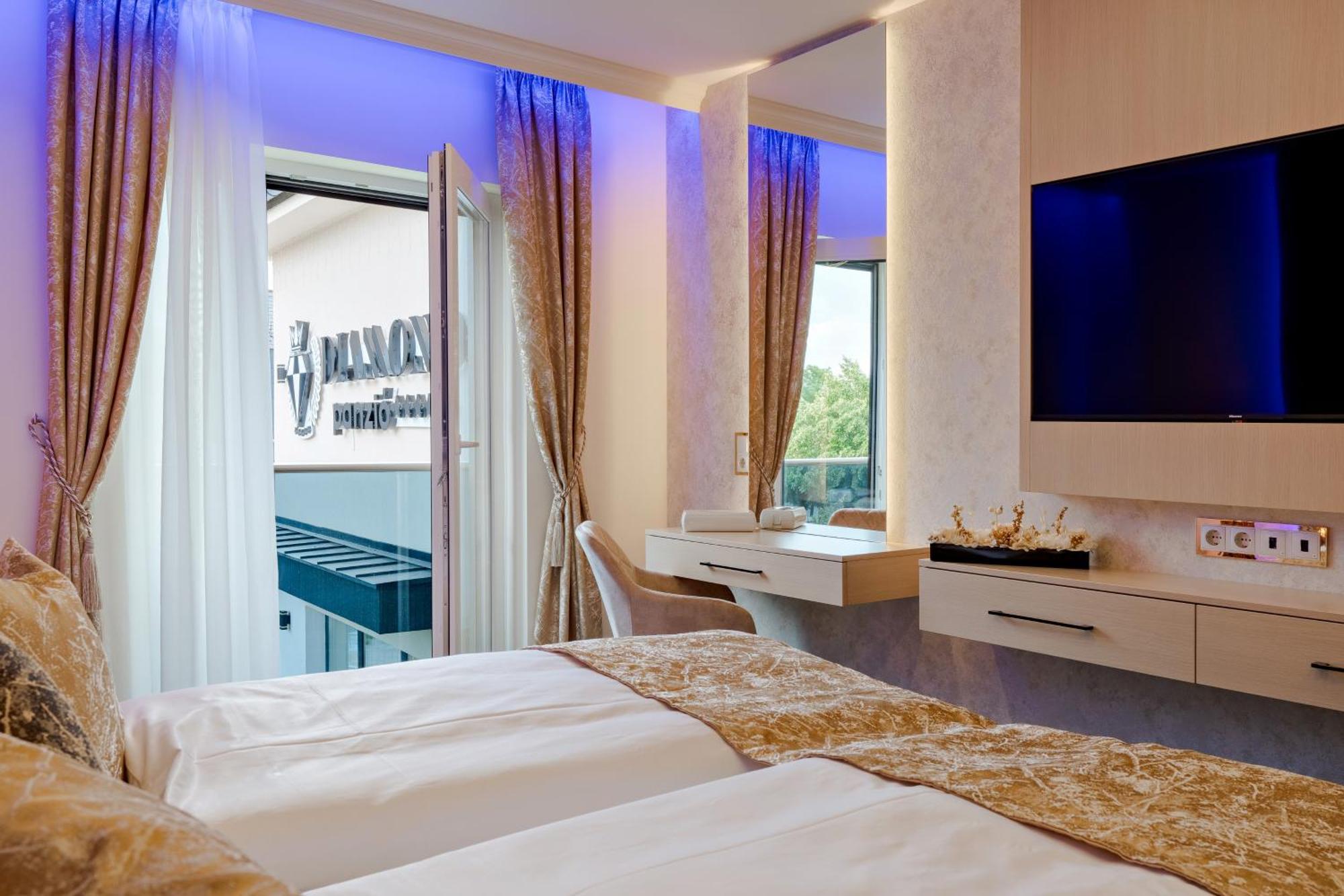 Bed and Breakfast Diamond Panzio Hajdúszoboszló Zewnętrze zdjęcie